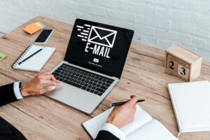 Pros and Cons of Email Communication